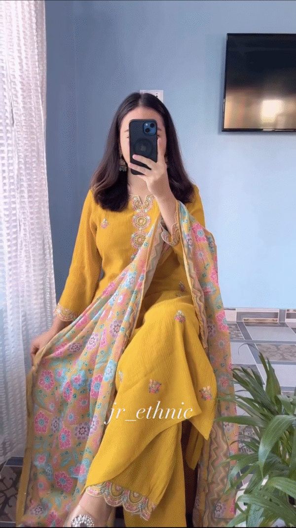 Yellow georgette A24